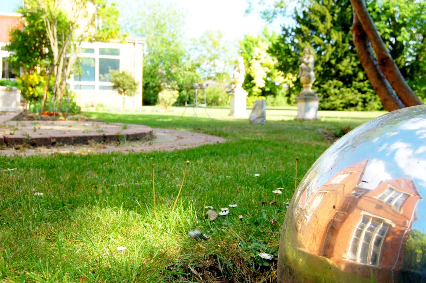 Gardens of Cambridge Melchior College